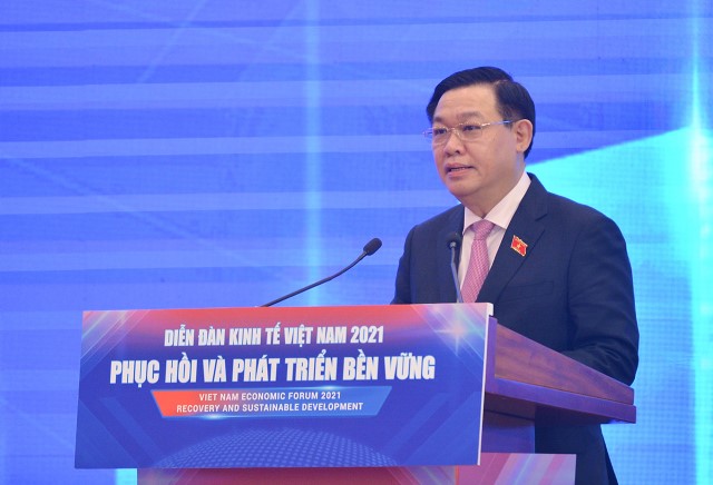 CHỦ TỊCH QUỐC HỘI VƯƠNG ĐÌNH HUỆ BẾ MẠC DIỄN ĐÀN KINH TẾ VIỆT NAM 2021: THÔNG ĐIỆP VỀ TỰ CƯỜNG QUỐC GIA VÀ ĐỒNG HÀNH CÙNG NHAU